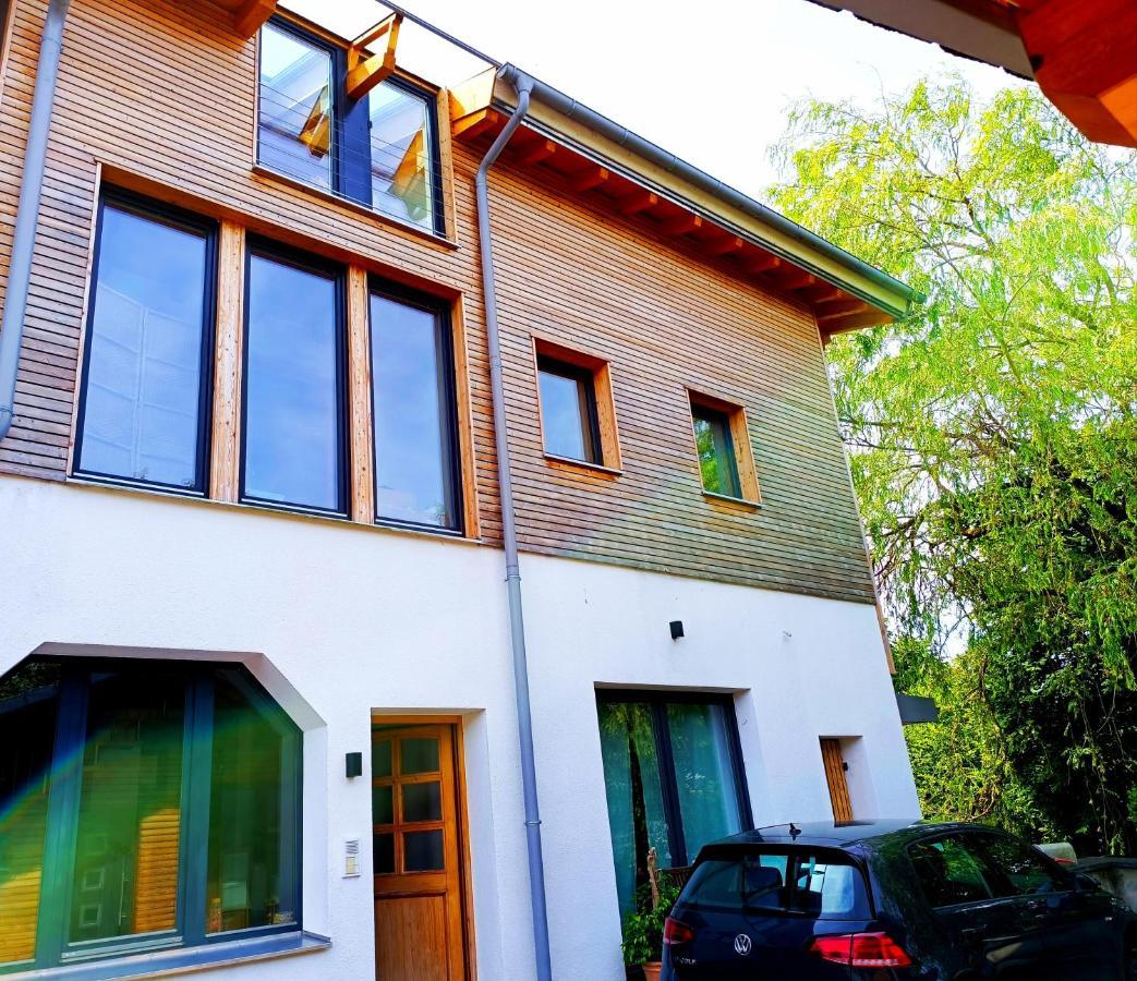 Apartment Unterm Dach Mit Kleinem Seeblick Münsing Dış mekan fotoğraf